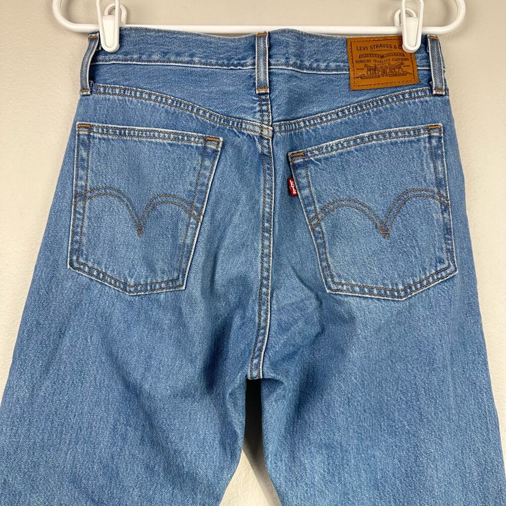 Levi's Premium Wedgie Fit Straight Jeans 27 Distressed - Picture 6 of 15